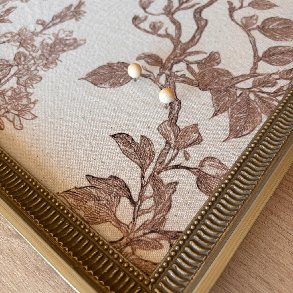 Moodboard Marco Dorado Lona Floral